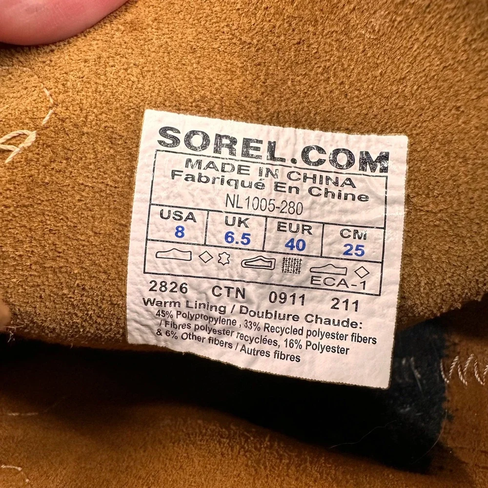 Sorel caribou boot